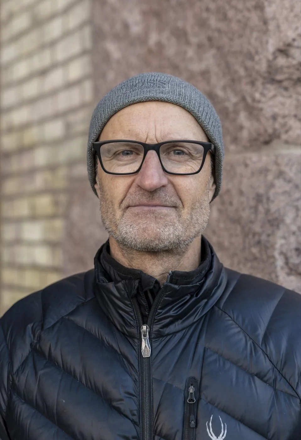 Portrait 7 of 34, a stranger on Michigan Avenue