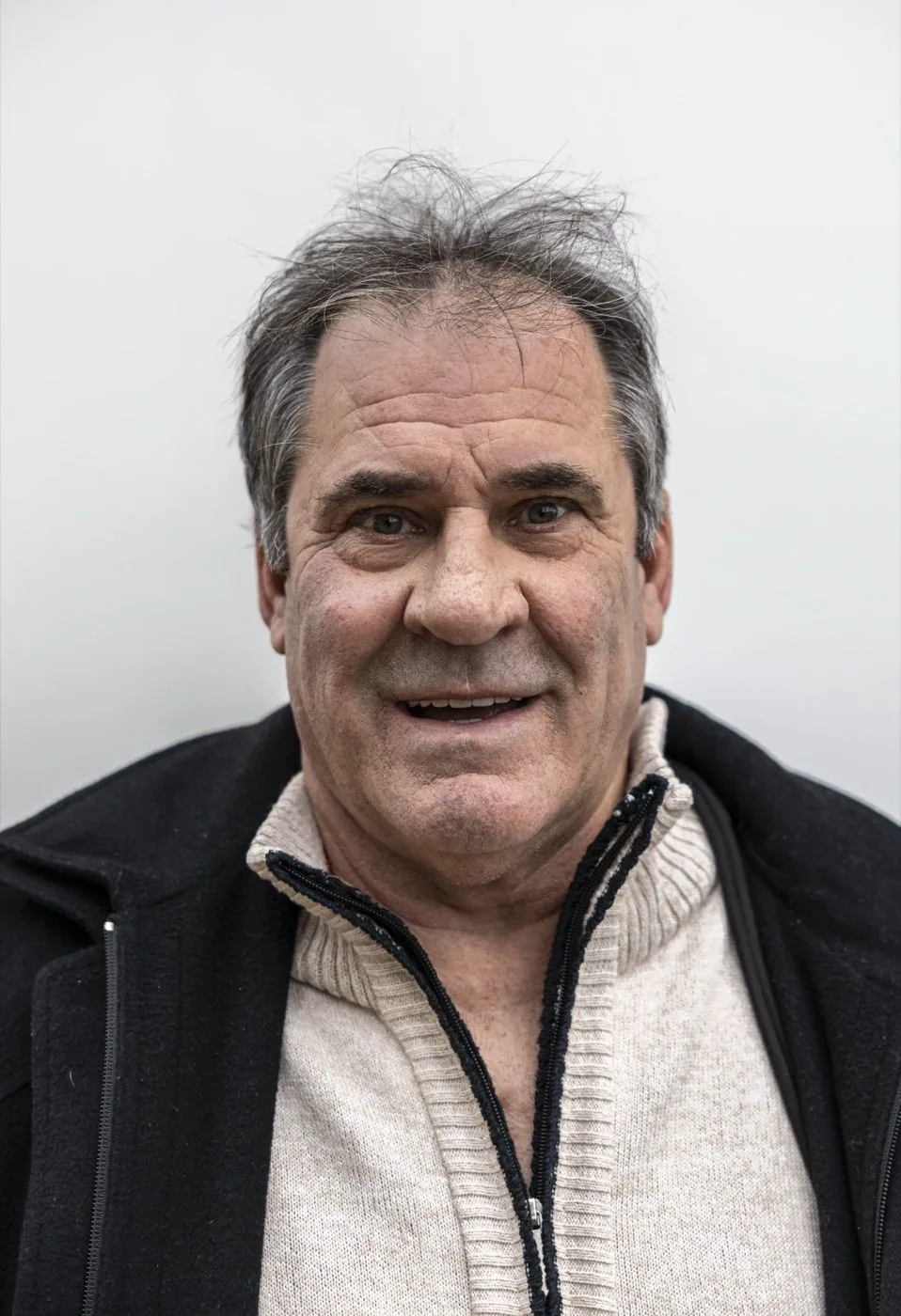 Portrait 12 of 34, a stranger on Michigan Avenue